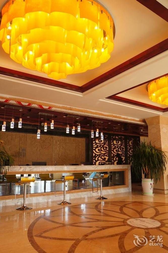 Sunshine Holiday Hotel Liaocheng Bagian luar foto